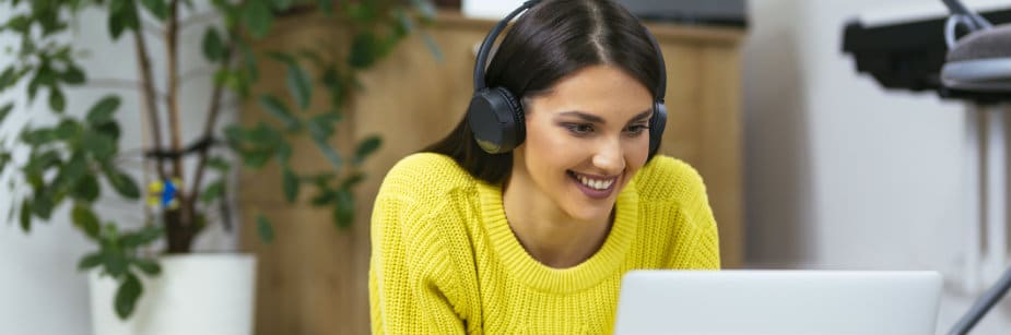 mulher estudando para o enem