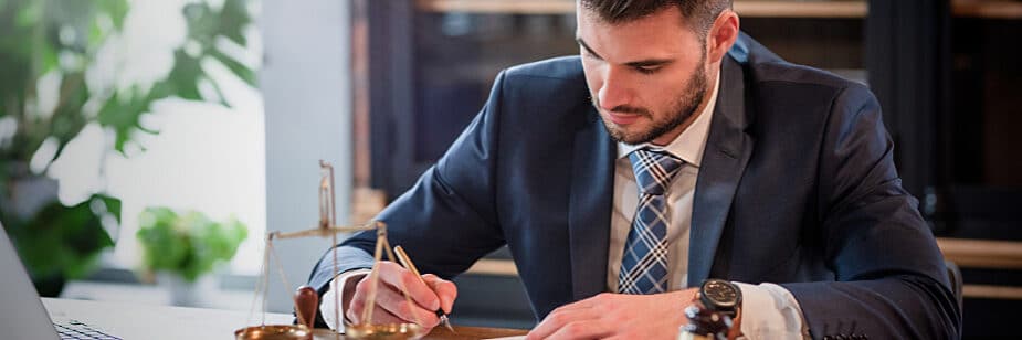 direito na pitágoras