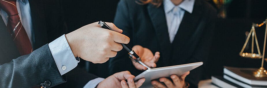 Quanto ganha um advogado