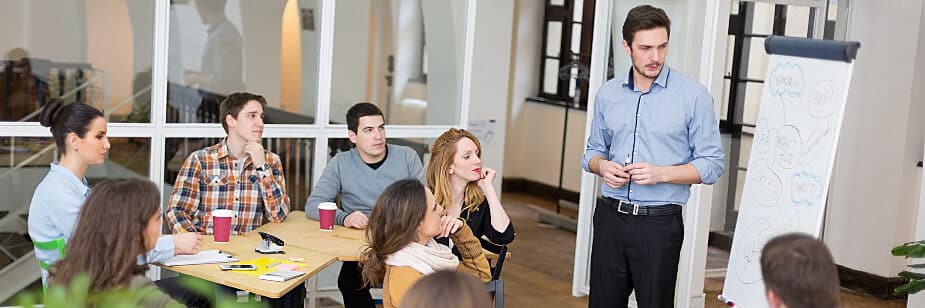 quanto custa uma faculdade de Administração